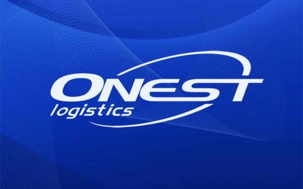 Vemos el logo de Onest Logistics, en referencia a las empresas de logística y transporte de México.